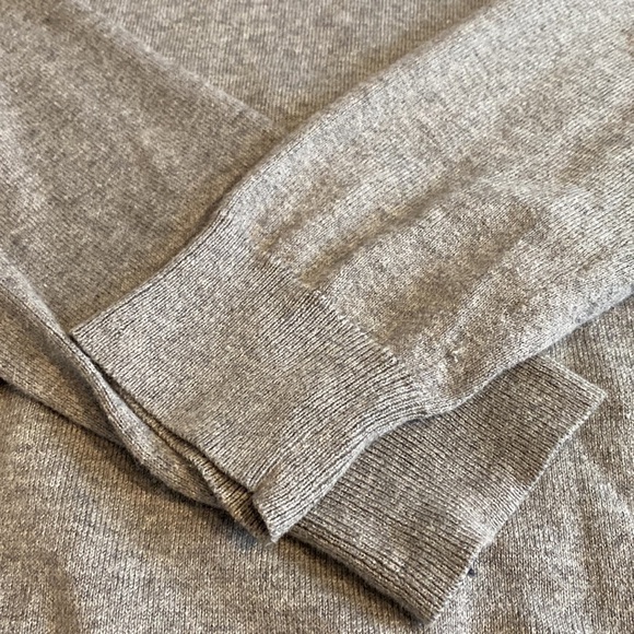 J. Crew Factory V-Neck long sleeve sweater. Size LT. Medium gray. Lightweight. - Picture 7 of 12